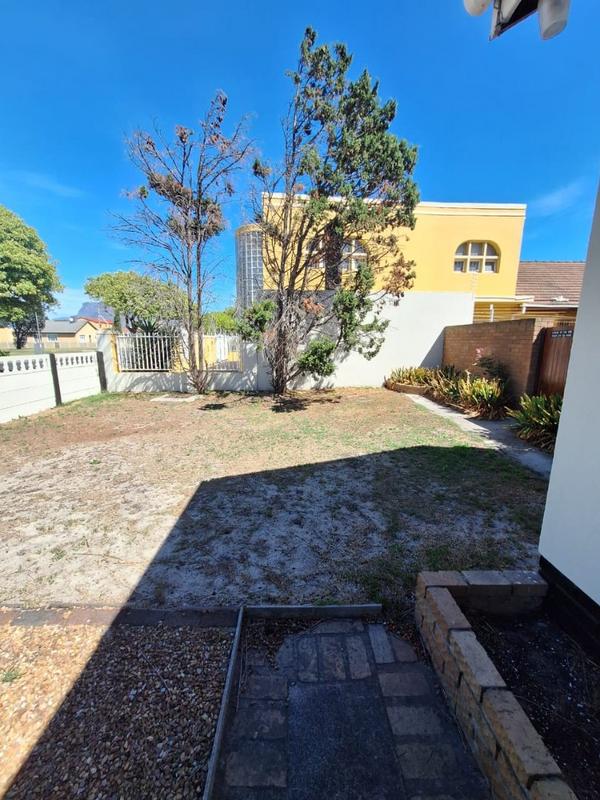 3 Bedroom Property for Sale in Kensington Western Cape